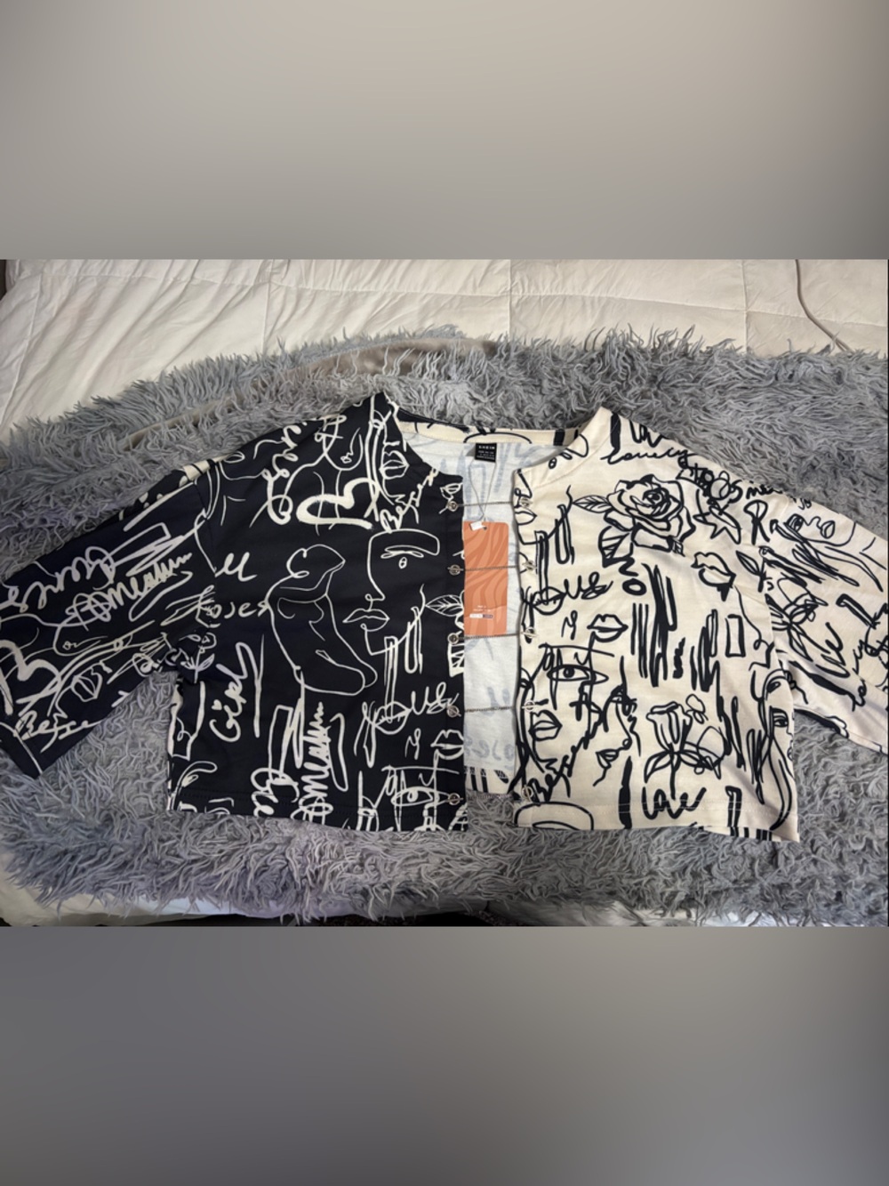 SHEIN Black & Cream Abstract Print Crop Top